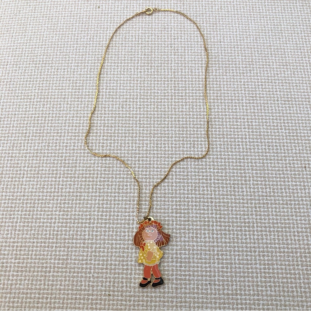 Cabbage Patch Kid  80's Doll Necklace gold tone orange red hair vintage - Picture 2 of 6